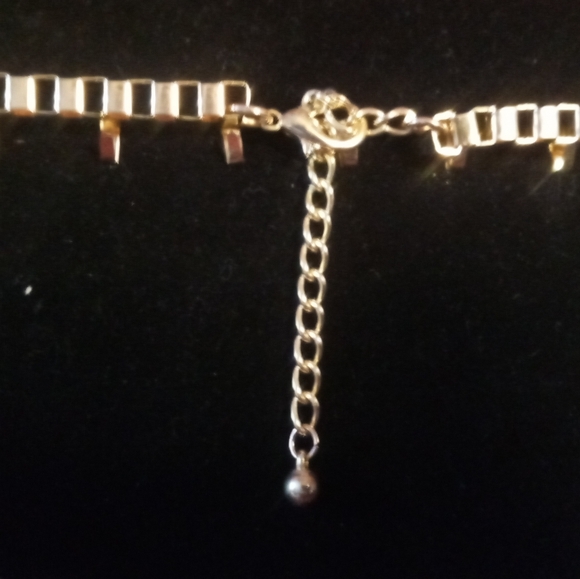 Charming Charlie statement collar bib necklace 18 to 22 inches long - Picture 9 of 11